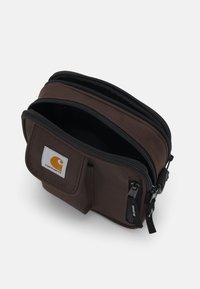Carhartt WIP ESSENTIALS BAG SMALL UNISEX - Taška s příčným popruhem - tobacco