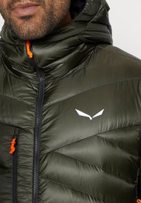 Salewa ORTLES ciemnozielony
