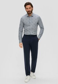 s.Oliver BLACK LABEL MIT ALL-OVER-PRINT - Hemd - himmelblau