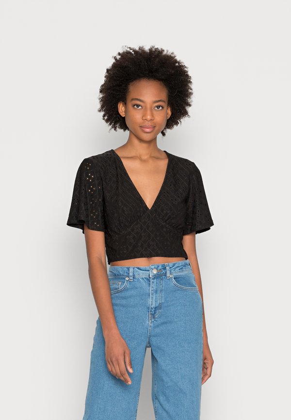VIKAWA CROPPED  - Print T-shirt2