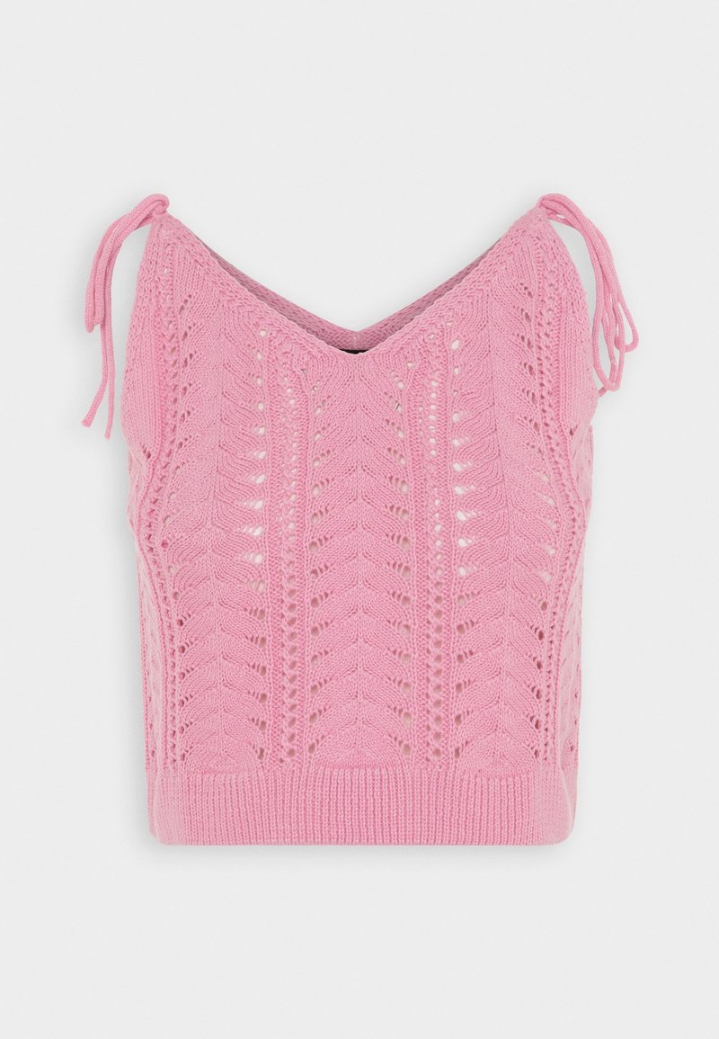 Haut court sans manches en maille rose avec col en V et bretelles à nouer, présentant un motif ajouré en forme de feuille et un ourlet côtelé.