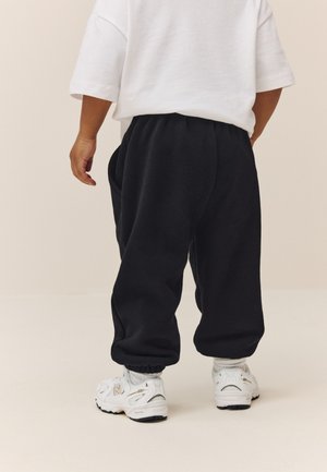 Next REGULAR FIT SOFT TOUCH JOGGERS - Pantalon de survêtement - black