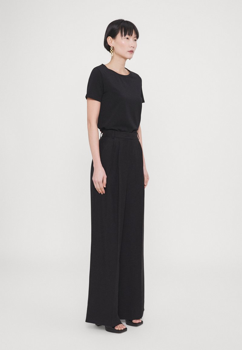 WEEKEND MaxMara - DILETTA - Broek - nero, Vergroten