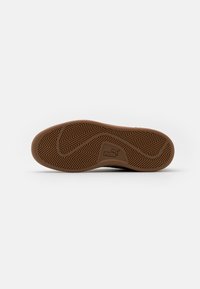 Puma Tenisky - black
