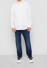 Tommy Hilfiger SOLID - Koszula