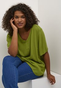 Kaffe Curve KCAMI - Bluza - calla green