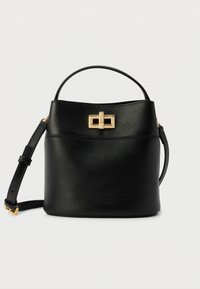 Δεν επιλέχθηκε, nero