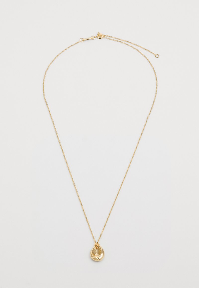 Zlatý náhrdelník s jemným reťazcom a asymetrickým príveskom s hladkým, lešteným povrchom. Nastaviteľná dĺžka s uzáverom.