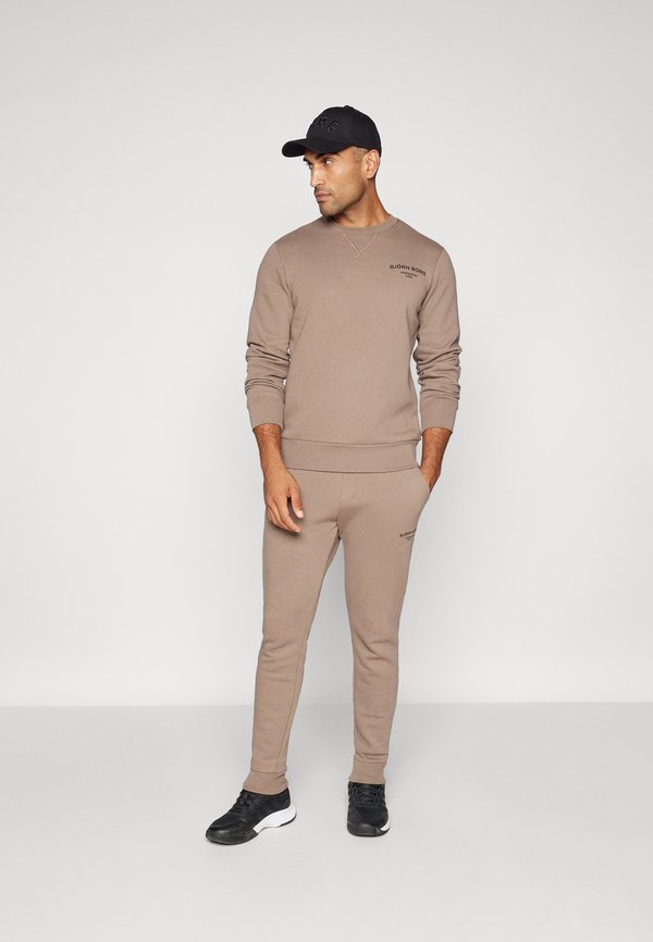 ESSENTIAL CREW - Sweatshirt - walnut2