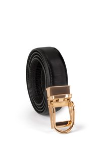 Cintura in pelle nera con una finitura liscia e testurizzata e una fibbia in metallo dorato lucido con un design geometrico e chiusura a gancio distintiva.