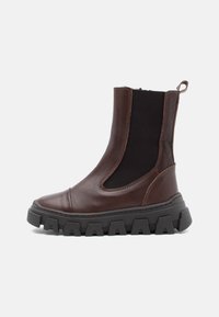 Δεν επιλέχθηκε, dark brown