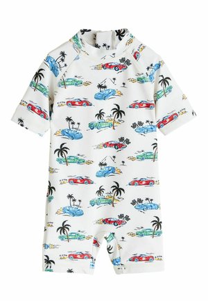 Weißer kurzärmeliger Baby-Strampler mit bunten Rennwagen- und Palmenprints, ausgestattet mit hohem Kragen und Reißverschluss auf der Rückseite.