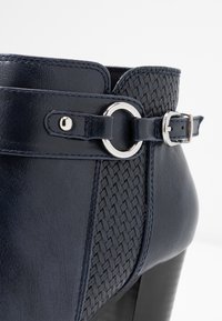 Wallis Botines bajos - dark blue