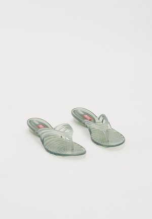 MELISSA QUANTUM THONG X DIESEL - Sandales tongs - clear