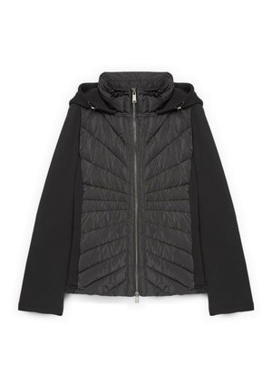 Zwarte capuchonjas met doorgestikt voorpaneel, gladde mouwen en volledige zilveren ritssluiting.