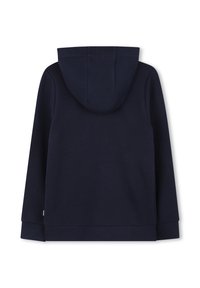 Sweatshirt de fleece azul marinho com capuz ajustável, mangas longas e punhos canelados. Apresenta um tecido suave e texturizado. Design simples, sem adornos.