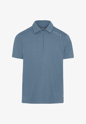 Polo shirt blu a maniche corte con colletto zip, tessuto testurizzato e tre piccoli accenti bianchi vicino alla spalla sinistra.