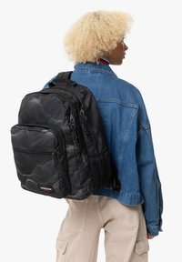 Eastpak MORIUS - Mochila - refleks dots black