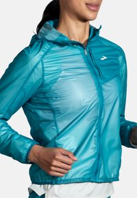 Brooks ALL ALTITUDE JACKET - Bežecká bunda - lagoon