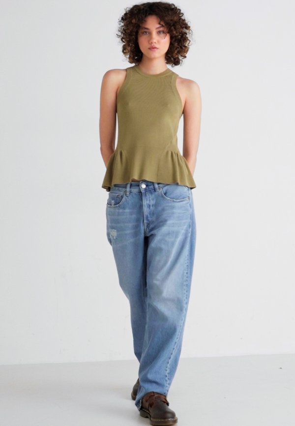 AUBRY PANTS - Straight leg jeans2