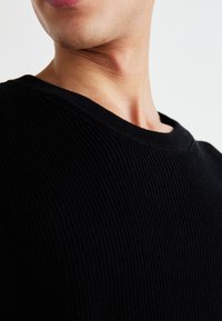 GAP OVERSIZED PLAITED CREW - Džemper - black