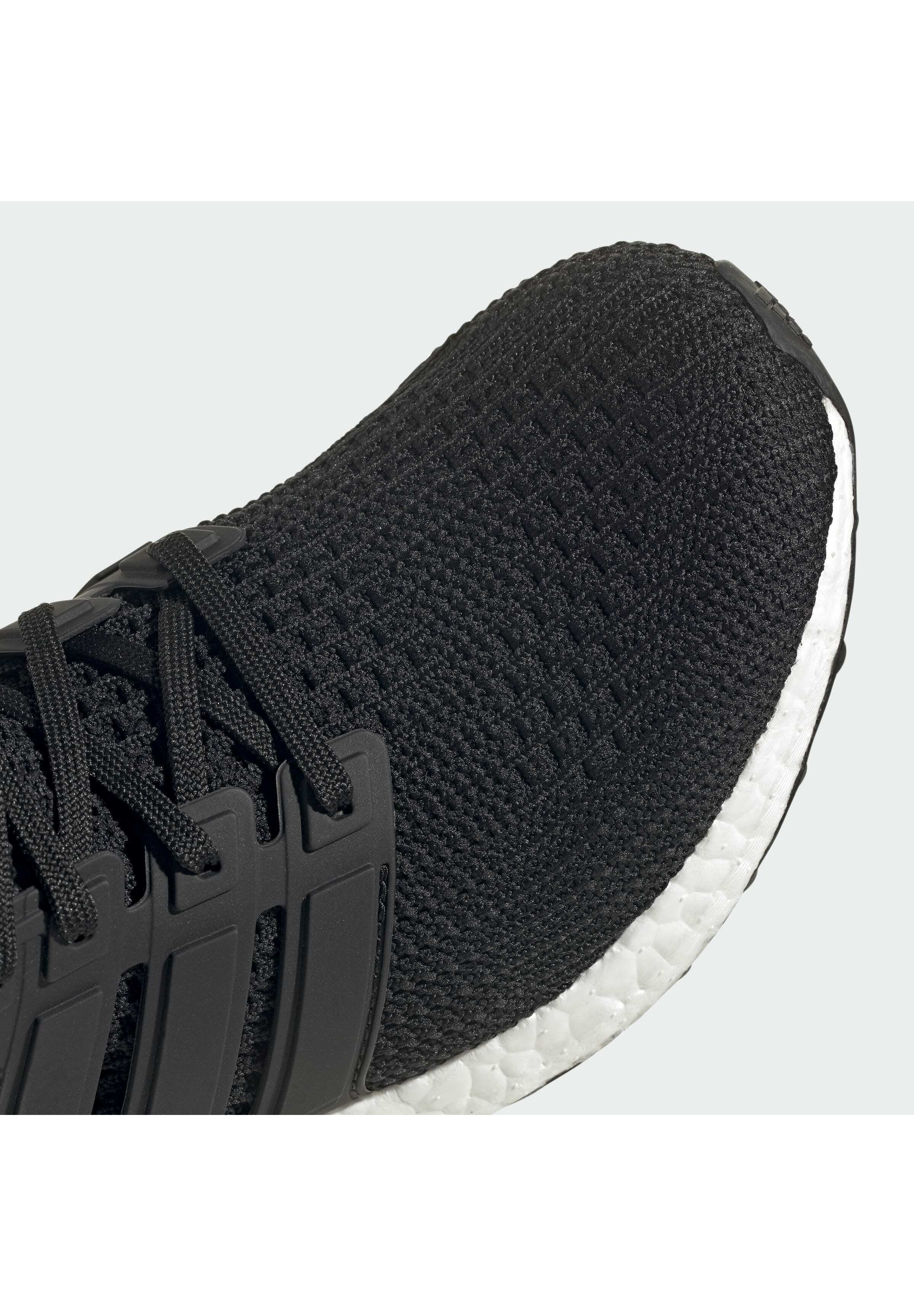ultra boost 4 core black