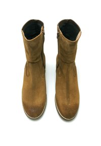 mtng Botas - marron