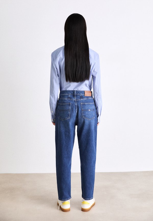 MOM - Relaxed fit jeans2