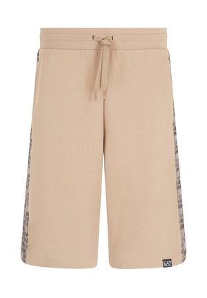 Puha anyagból készült bézs rövidnadrág, húzózsinórral ellátott derekkal, sötét nyomott részletekkel az oldalán. Fekete EA7 logó kívágás az alján.