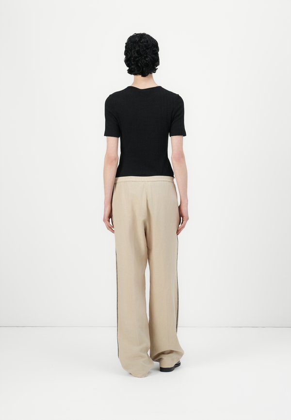 TOVE TROUSERS - Trousers - beige2