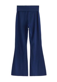 Marineblaue weit geschnittene Hose aus weichem Material. Mit einem glatten, elastischen Bund ohne sichtbare Nähte oder Verzierungen.