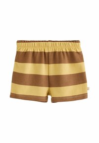 Pantalones cortos para niños con cintura elástica de rayas marrones y amarillas, hechos de tela suave, colocados planos sobre un fondo blanco.