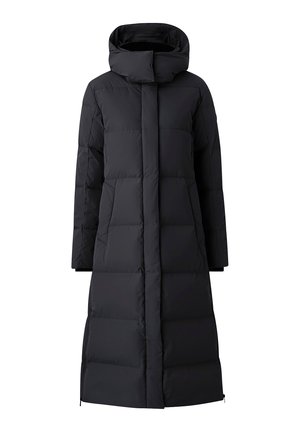 Cappotto imbottito nero con colletto alto e cappuccio, caratterizzato da una silhouette dritta, texture trapuntata e tasche laterali con zip.