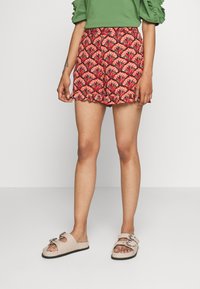 VILA Petite VIMESA FRILL - Calções - mars red