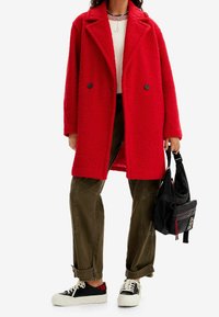 Desigual Trenchcoat - red
