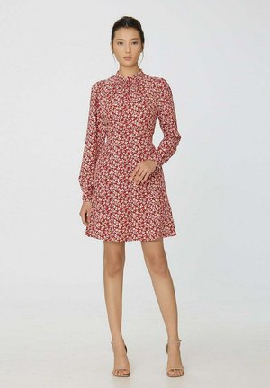 Robe de jour - rouge