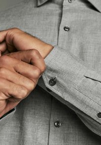 Next REGULAR FIT - BRUSHED SINGLE CUFF WITH SPREAD COLLAR - Svečana košulja - light grey