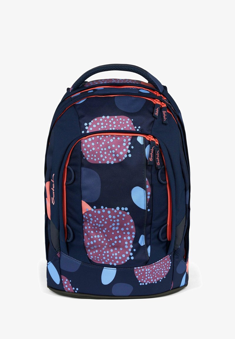 Zaino navy con un motivo a pois colorati in rosa e blu. Presenta doppie cerniere con maniglie arancioni vivaci e una maniglia imbottita per il comfort.