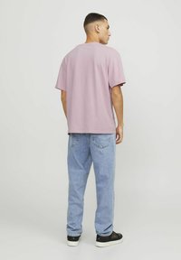 Jack & Jones JORVESTERBRO PICTURE CREW NECK - Marškinėliai su spaudiniu - pink nectar