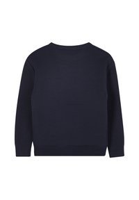 Granatowy sweter z okrągłym dekoltem. Posiada prążkowane mankiety i dół, teksturowane rękawy oraz gładką główną część.