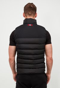 Alessandro Zavetti Väst - black