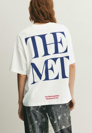 THE MET  - Nyomott mintás póló - white