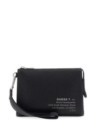 Czarny portfel na nadgarstek z licowej skóry o ziarnistej fakturze, z srebrnymi okuciami, zamkiem błyskawicznym i tłoczonym logo na przedzie.