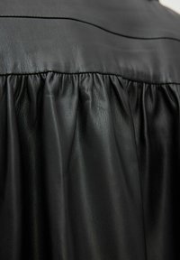 BABY - Giacca di pelle - black