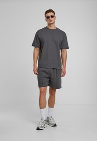 Urban Classics HEAVY PINTUCK TRACK  - Shorts - magnet