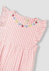 JoJo Maman Bébé DAISY APPLIQUE GINGHAM PRETTY SUMMER  REGULAR FIT - Rochie de zi - pink