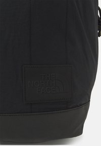 The North Face W NEVER STOP DAYPACK - Dnevni ruksak - tnf black