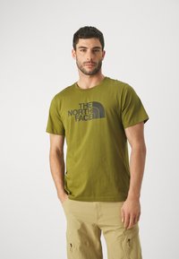 The North Face EASY TEE - Camiseta estampada - forest olive