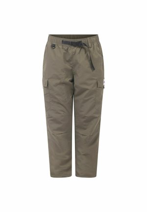 Olivgrüne Cargo-Hosen mit einem Zugverschlussbund, seitlichen Taschen und einem kleinen Logo-Patch. Hergestellt aus leichtem, glattem Material.