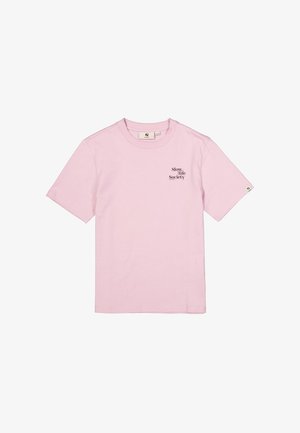 Rosa Baumwoll-T-Shirt mit kurzen Ärmeln und schwarzem Aufdruck "Slow_life Society" auf der linken Brust. Rundhalsausschnitt, schlichtes Design.